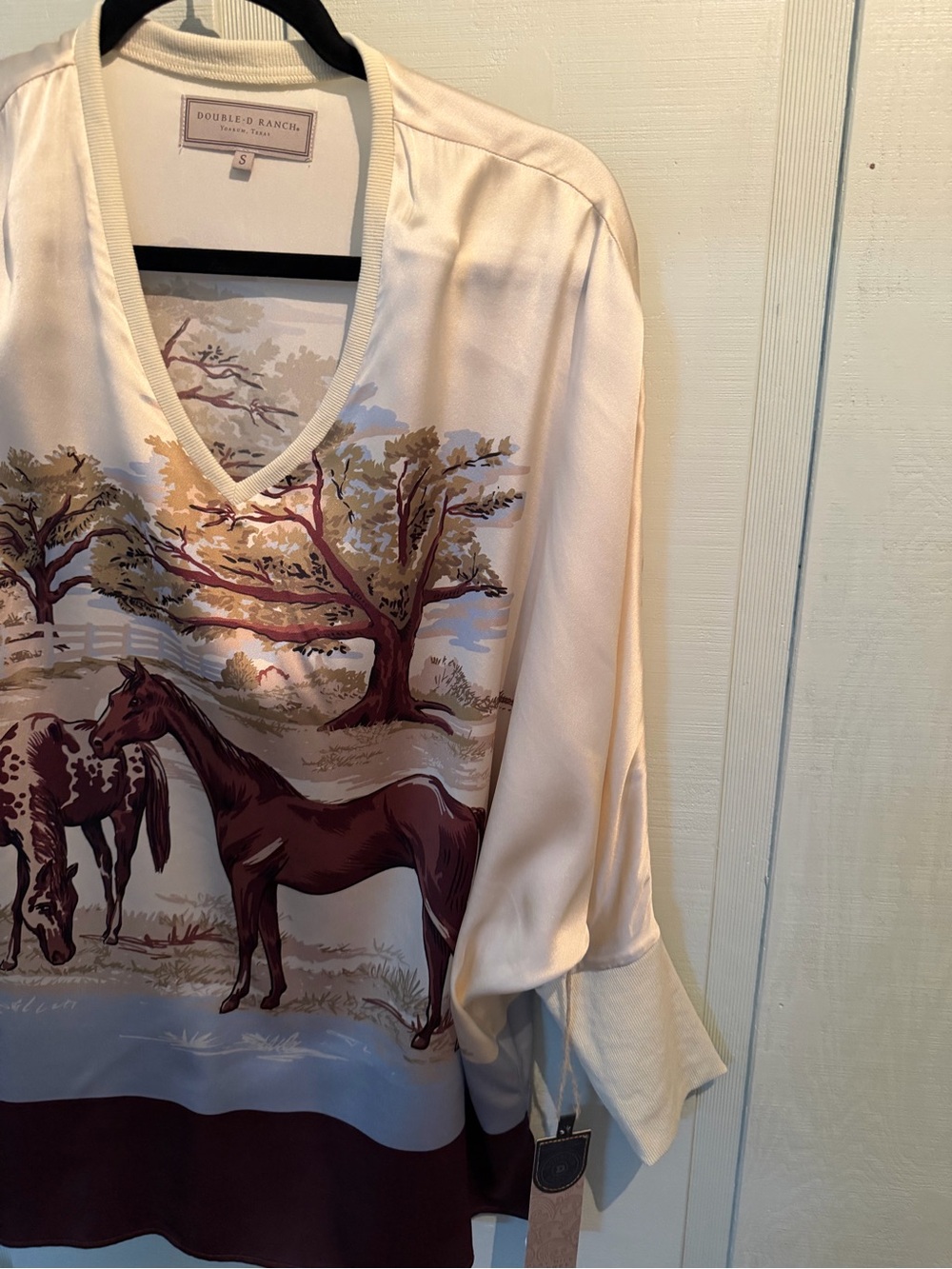 Double D Ranch Silk Cream and Brown Horse Sense V-Neck Top - Picture 2 of 3